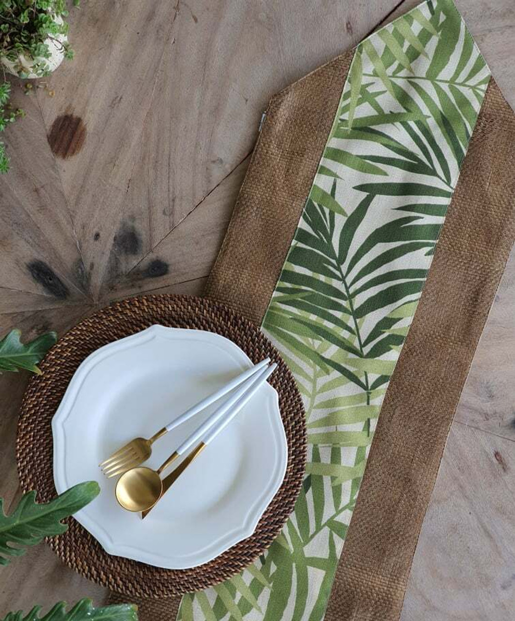 Table Runner